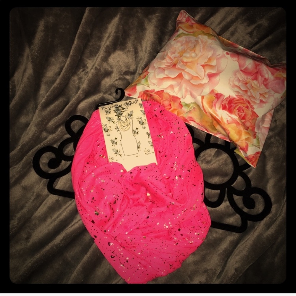 💖 Infinity Scarf 💖 - Picture 5 of 5